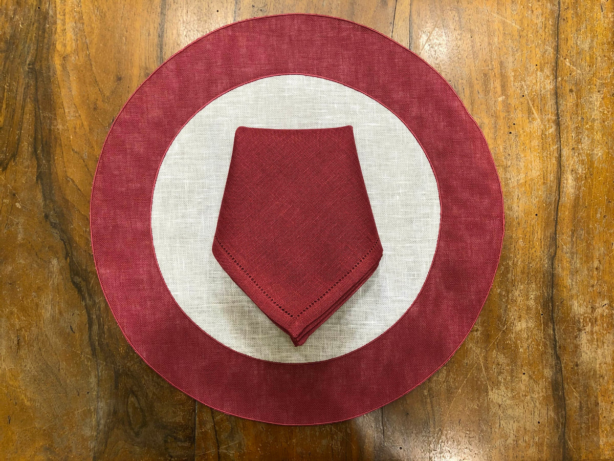 Set of 2 burgundy and white circle placemats and napkins