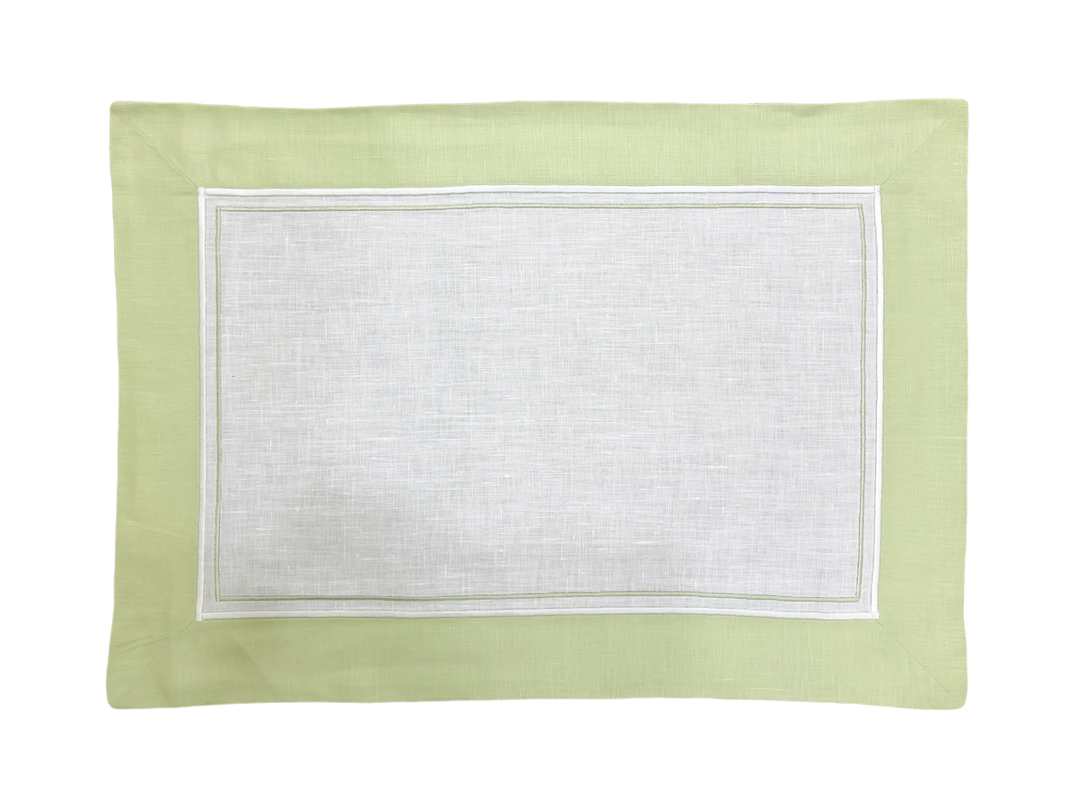 Set of 2 light green and white primula placemat and napkin