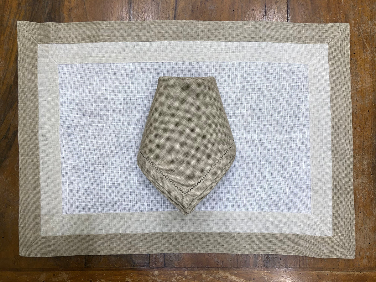 Capri – set of 2 beige placemats and napkins