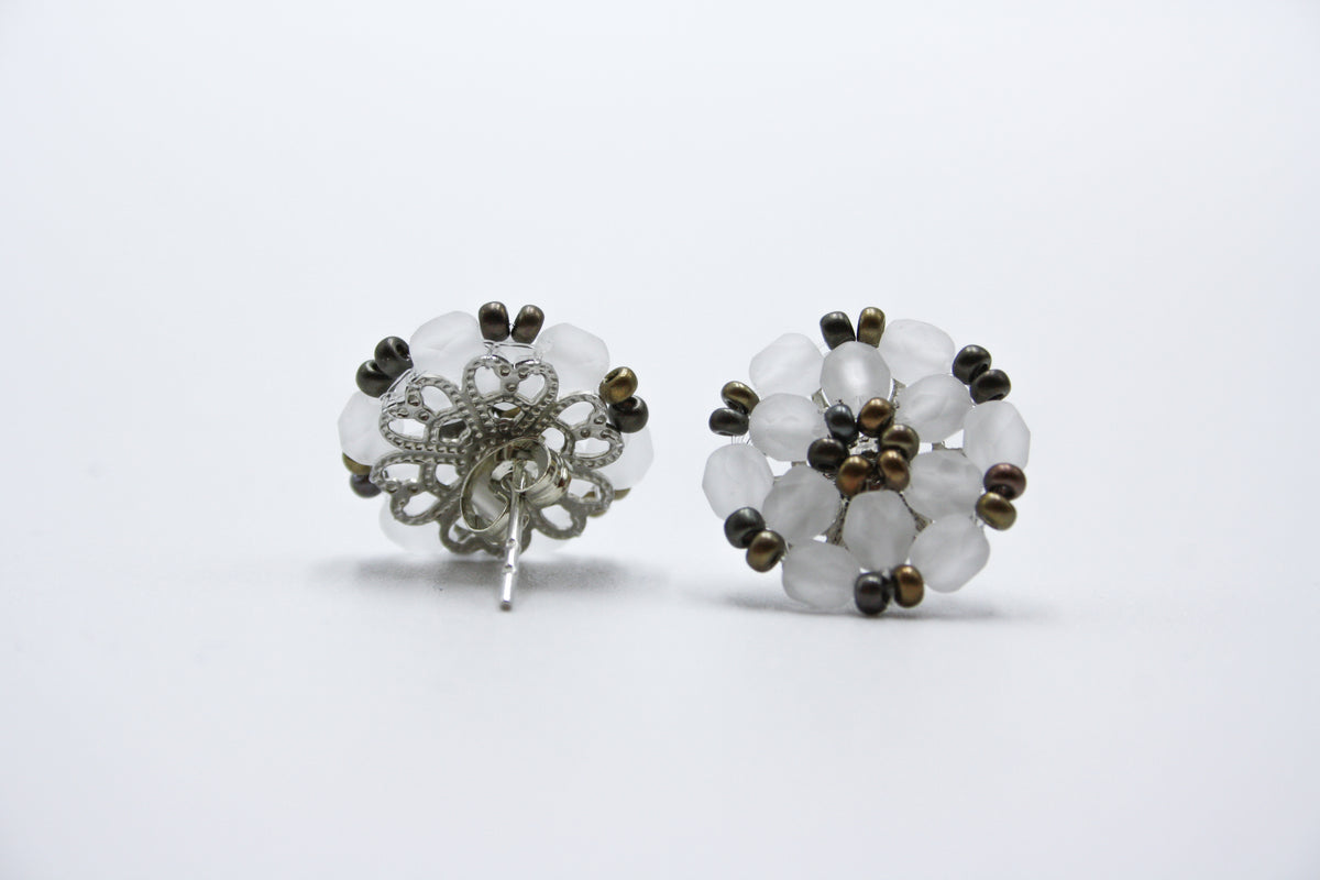 Round earring - VARIOUS COLORS AVAILABLE