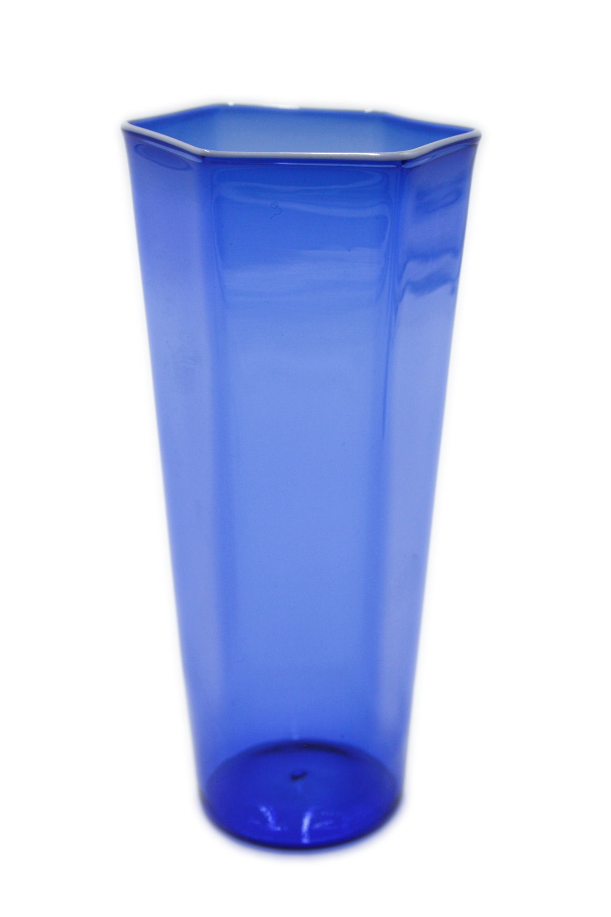 Hexagonal champagne flute