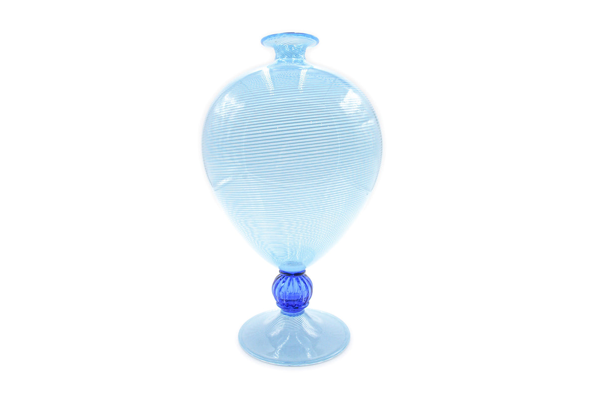 Veronese vase with aquamarine filigree