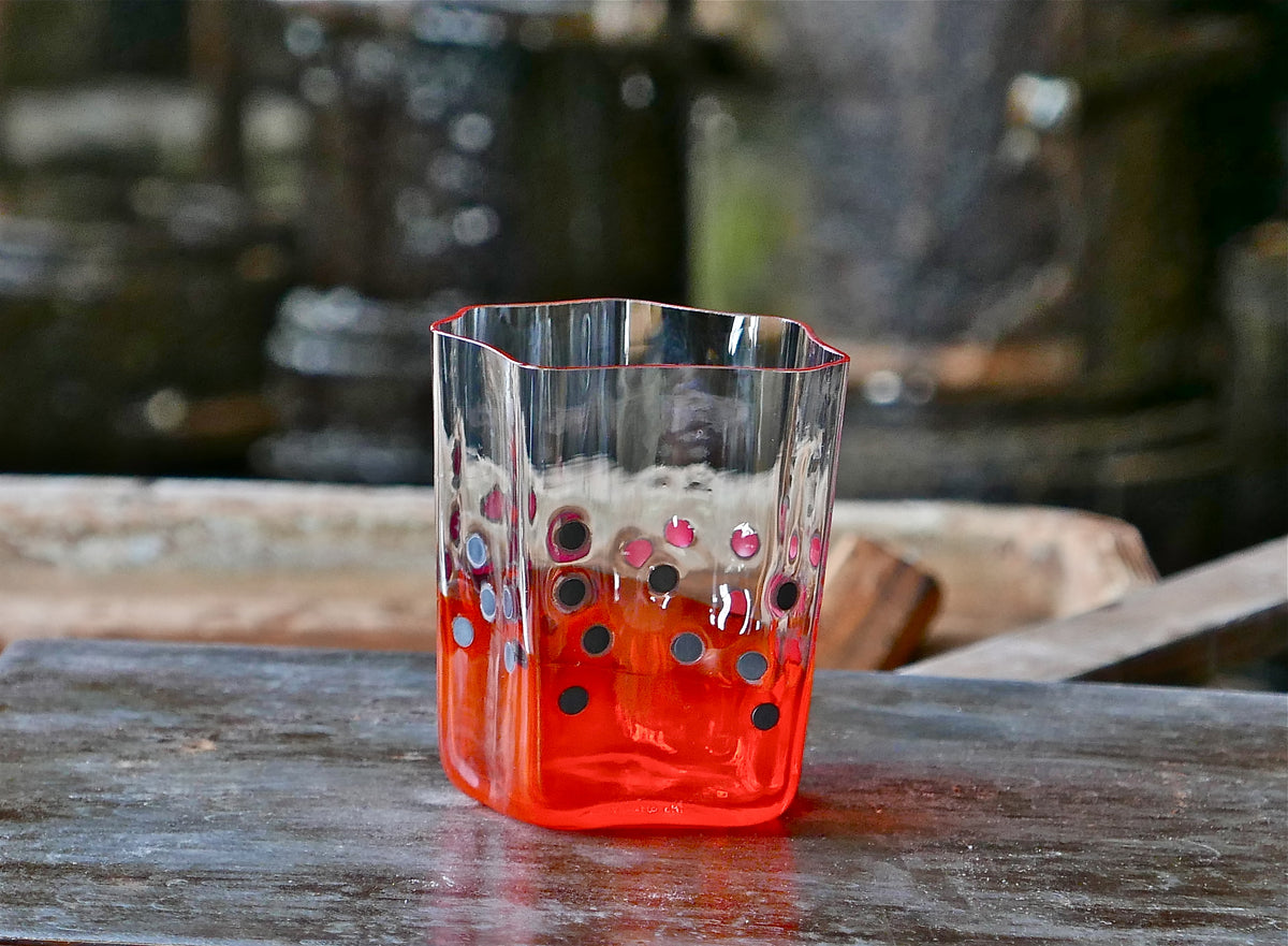 Epta – red glass